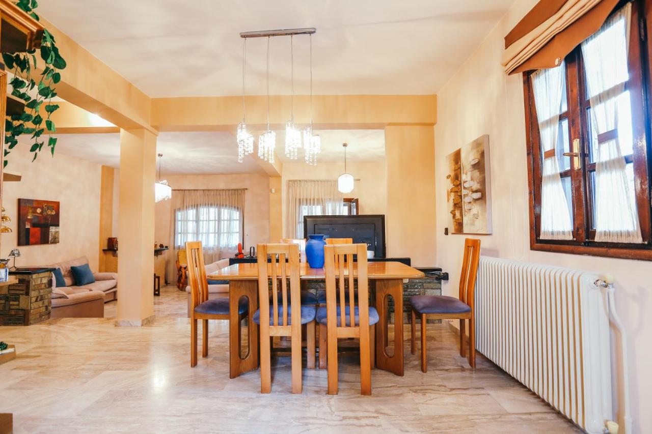 Villa Kalma Trílofon Eksteriør bilde